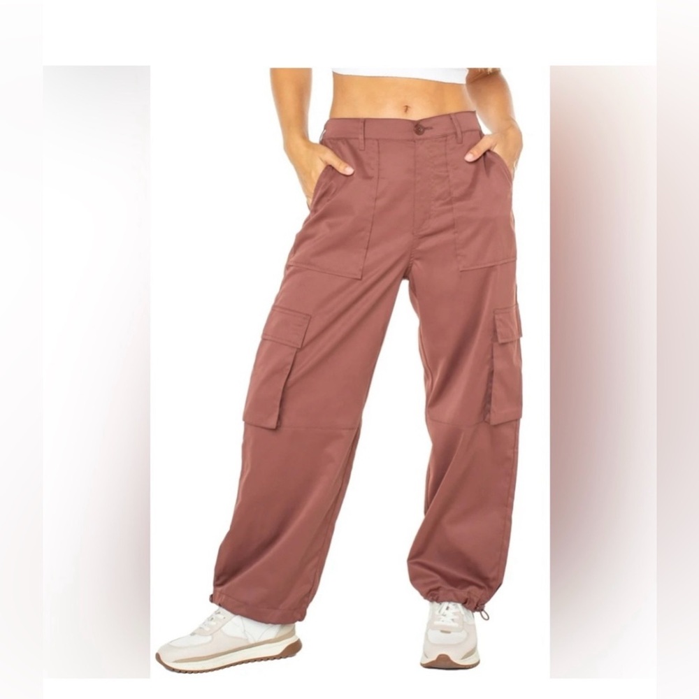 Celebrity Pink Hi-Rise Wide Leg Pants in Brown